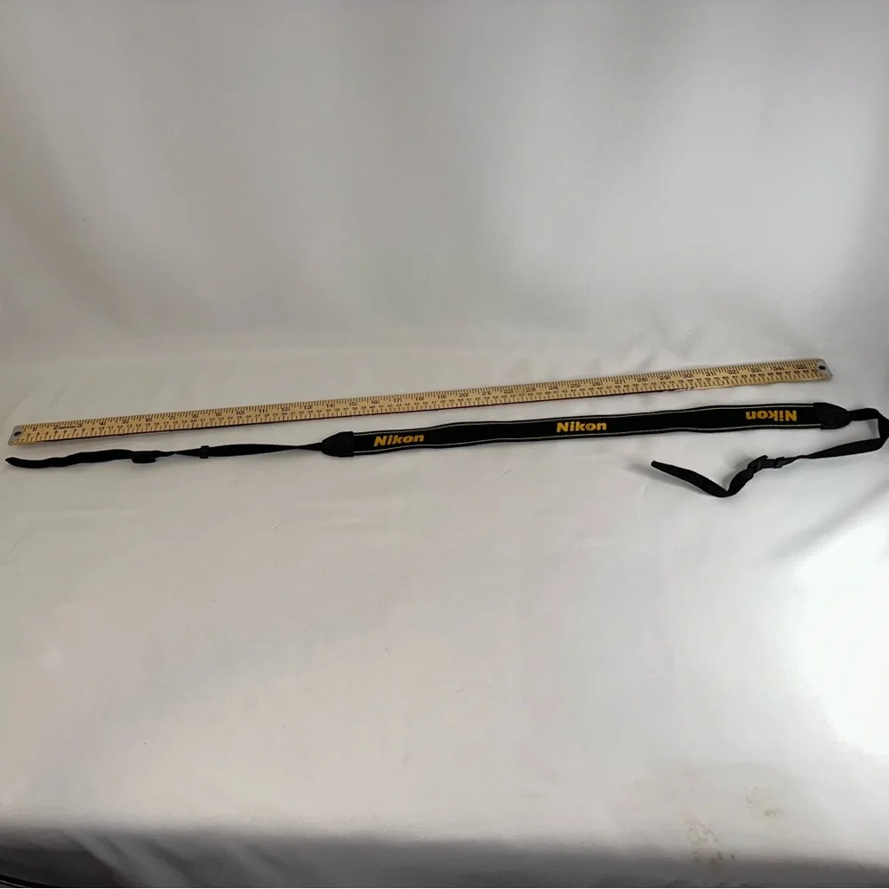 NIKON DSLR CAMERA BLACK Yellow NECK SHOULDER Photography Strap